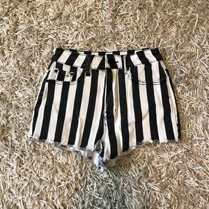 Urban Outfitters striped jean shorts. Size 26